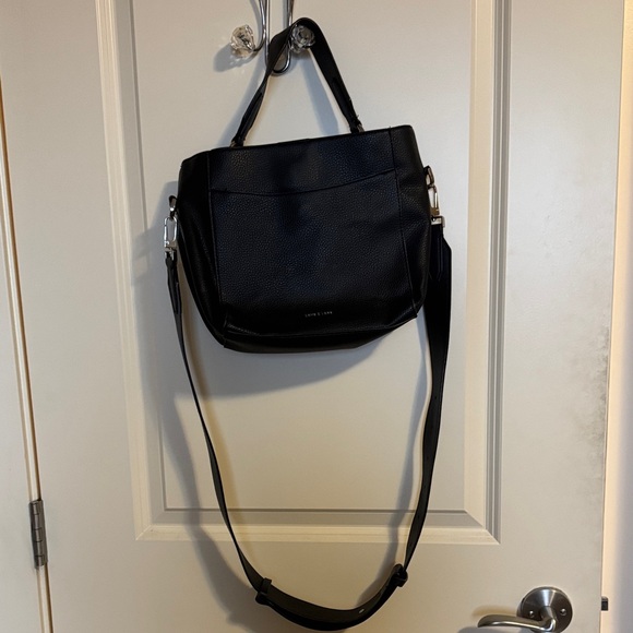Love & Lore Handbags - Elegant Black Crossbody Bag